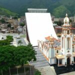 Venezuela Renace avanza con entrega de viviendas