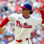 Salvador Pérez convierte septiembre en su mes con más jonrones en MLB
